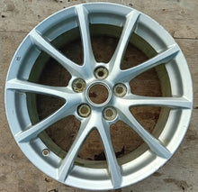Load image into Gallery viewer, 1x Alufelge 17 Zoll 7.0&quot; 5x114.3 55ET Glanz Silber Mazda Mx5 Rim Wheel