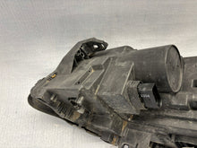 Laden Sie das Bild in den Galerie-Viewer, Frontscheinwerfer Mercedes-Benz Gla A1569061800 Bi-Xenon Rechts Headlight SCH3442527350pn