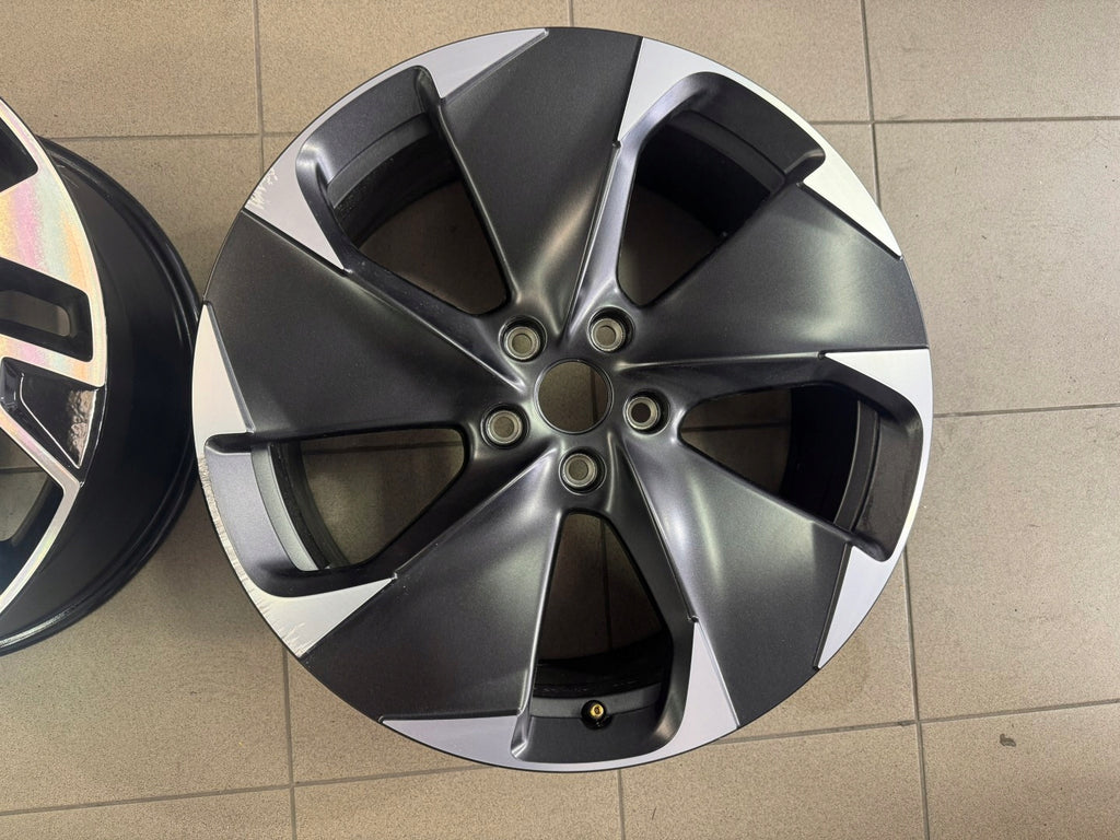 1x Alufelge 20 Zoll 7.5" 5x112 50ET 10E601025M Seat Rim Wheel FEL6012640515un