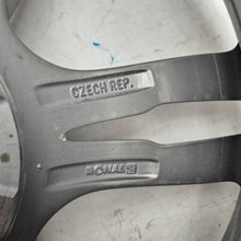 Load image into Gallery viewer, 1x Alufelge 18 Zoll 8.0" 5x120 Zum Streichen 7852491 BMW F30 F31 Rim Wheel FEL5097485892hy