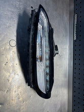 Laden Sie das Bild in den Galerie-Viewer, Frontscheinwerfer Jeep Cherokee 68157105AQ LED Links Scheinwerfer Headlight SCH6871173387ll