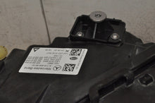 Laden Sie das Bild in den Galerie-Viewer, Frontscheinwerfer Mercedes-Benz Cla A1189068900 LED Links Scheinwerfer Headlight SCH2215550359nw