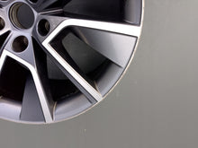 Laden Sie das Bild in den Galerie-Viewer, 1x Alufelge 18 Zoll 8.5&quot; 5x112 41ET 3V0601025BC Skoda Superb Iii Rim Wheel