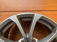 Load image into Gallery viewer, 1x Alufelge 17 Zoll 7.5" 5x112 30ET 6883518 BMW 3 G21 G20 Rim Wheel FEL2945488342fn