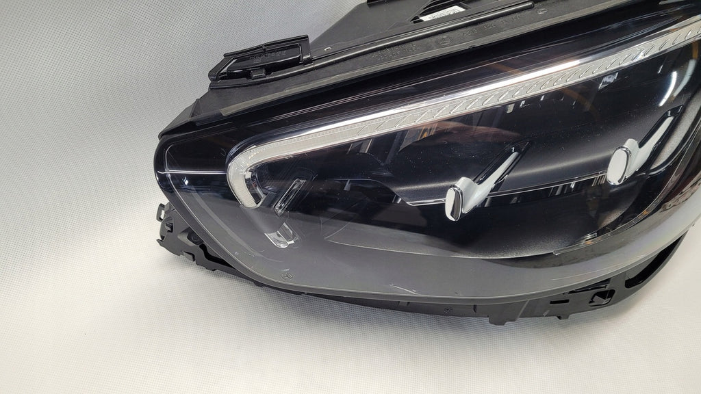 Frontscheinwerfer Mercedes-Benz W213 A2139069309 LED Links Headlight SCH3113090037pu