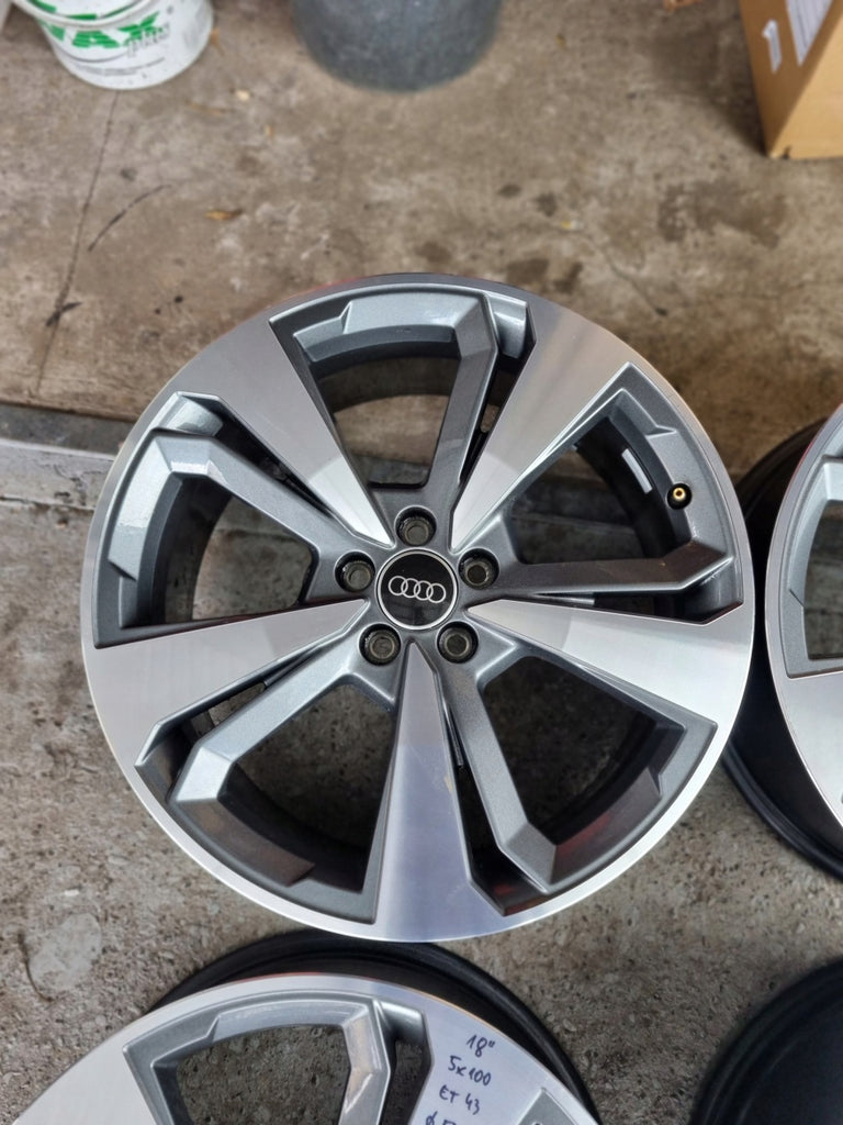 4x Alufelge 18 Zoll 7.5" 5x100 43ET Glanz Grau 82A601025T Audi A1 Mg Rim Wheel FEL3669976466yc