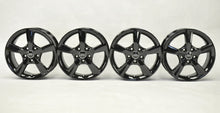 Laden Sie das Bild in den Galerie-Viewer, 1x Alufelge 16 Zoll 6.0&quot; 5x112 48ET Glanz Schwarz 8V0071496 Audi A3 Rim Wheel