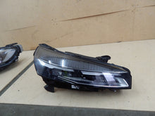 Laden Sie das Bild in den Galerie-Viewer, Frontscheinwerfer Renault Clio I V 260103507R Full LED Rechts Headlight SCH7532784052zo