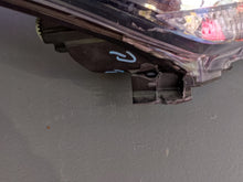 Laden Sie das Bild in den Galerie-Viewer, Frontscheinwerfer Toyota Chr 81110-F4180-00 Rechts Scheinwerfer Headlight SCH2399596370bz