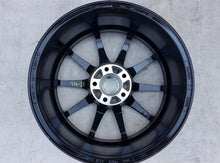 Laden Sie das Bild in den Galerie-Viewer, 1x Alufelge 17 Zoll 8.0" 5x112 35ET OTUS8BP35 Rim Wheel FEL1683070108so