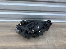 Laden Sie das Bild in den Galerie-Viewer, Frontscheinwerfer Audi Q2 81A941012 LED Rechts Scheinwerfer Headlight