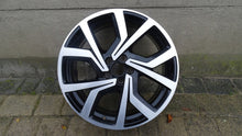Laden Sie das Bild in den Galerie-Viewer, 1x Alufelge 18 Zoll 7.5&quot; 5x100 51ET 2G0601025AC VW Polo Rim Wheel