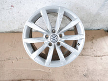 Laden Sie das Bild in den Galerie-Viewer, 1x Alufelge 17 Zoll 7.0" 5x112 49ET 5G0601025 VW Golf VII I Rim Wheel FEL3959475562oj