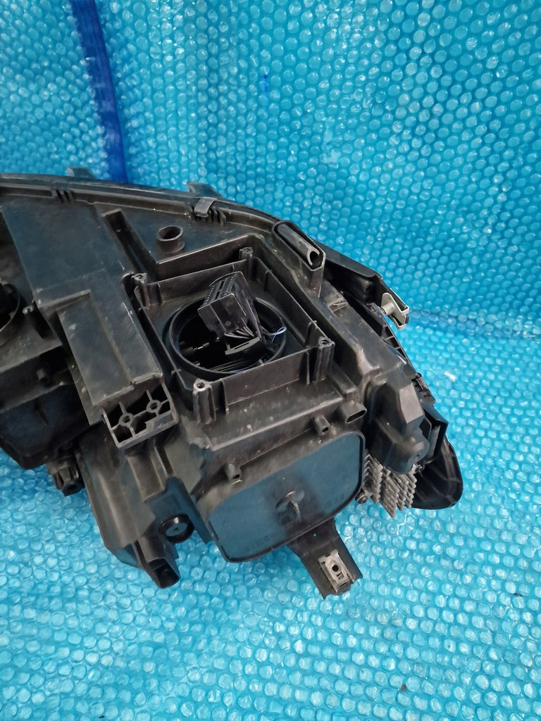 Frontscheinwerfer VW Touran 5TB941081A Links Scheinwerfer Headlight