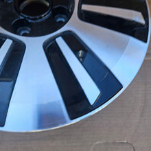 Load image into Gallery viewer, 1x Alufelge 15 Zoll 5.0" 4x100 35ET Glanz Schwarz 1S0601025AH VW Rim Wheel FEL8178788947jv