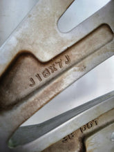 Load image into Gallery viewer, 1x Alufelge 18 Zoll 7.0" 5x114.3 38ET Mitsubishi I W Rim Wheel FEL1985134241fi