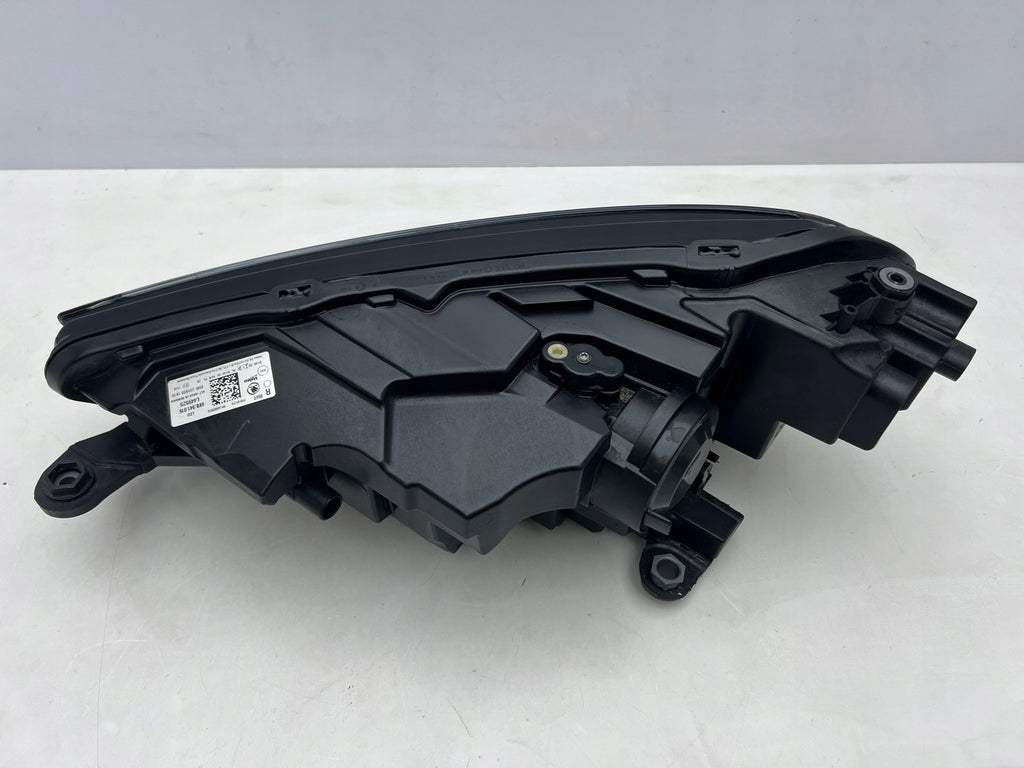 Frontscheinwerfer Skoda Fabia 6VB941016 Rechts Scheinwerfer Headlight