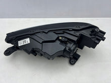 Load image into Gallery viewer, Frontscheinwerfer Skoda Fabia 6VB941016 Rechts Scheinwerfer Headlight