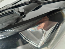 Laden Sie das Bild in den Galerie-Viewer, Frontscheinwerfer VW Touran 5TB941005A Ein Stück (Rechts oder Links) Headlight SCH2202070949bp