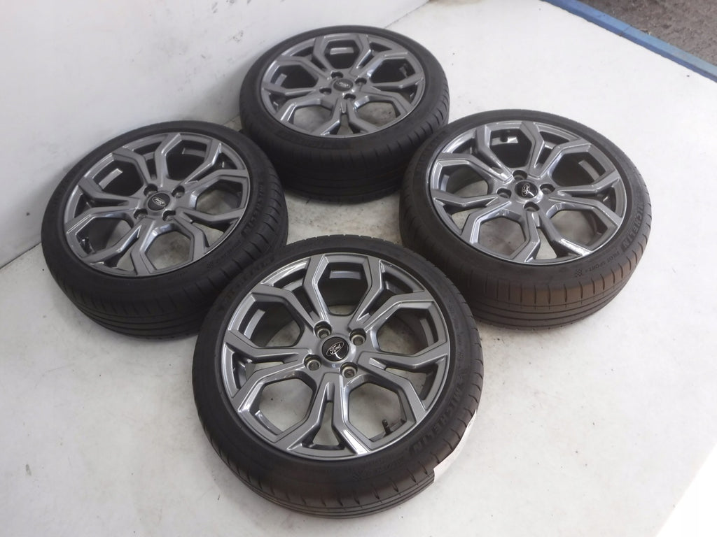 4x Alufelge 17 Zoll 7.0" 4x108 47 5ET Glanz Graphit H1BJ-1007-D1A Ford Fiesta I FEL7329222280qo