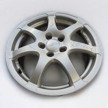 Load image into Gallery viewer, 1x Alufelge 17 Zoll 7.5&quot; 5x112 38ET Silber Audi Q5 Rim Wheel