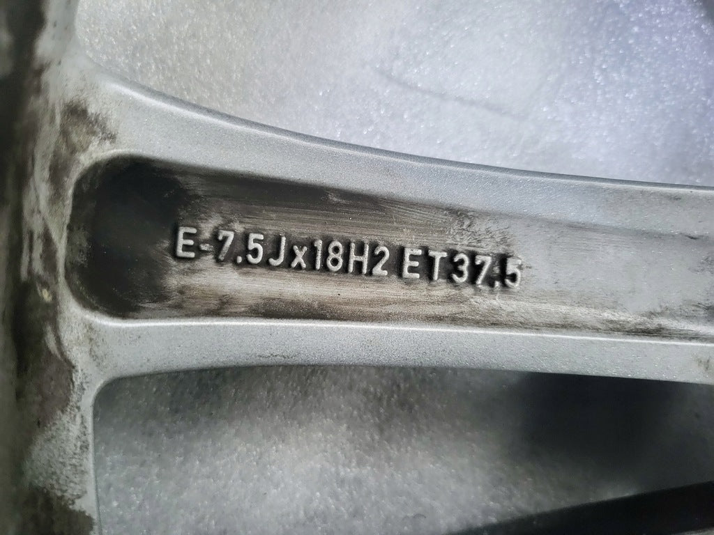 1x Alufelge 18 Zoll 7.5" 5x100 37,5ET Glanz Silber 8X0071498C Audi A1 Mg FEL5901770655ij