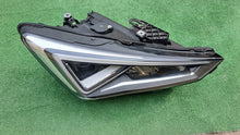 Laden Sie das Bild in den Galerie-Viewer, Frontscheinwerfer Seat Leon 5FB941008G Full LED Rechts Scheinwerfer Headlight