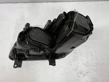 Laden Sie das Bild in den Galerie-Viewer, Frontscheinwerfer VW Caddy 0301205208 Rechts Scheinwerfer Headlight SCH7705583992yn