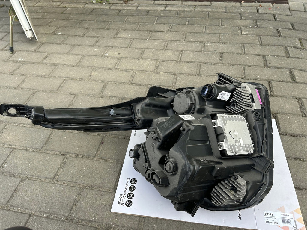 Frontscheinwerfer Ford Sportage V 92102-R2000 Full LED Rechts Headlight SCH8618031040zn