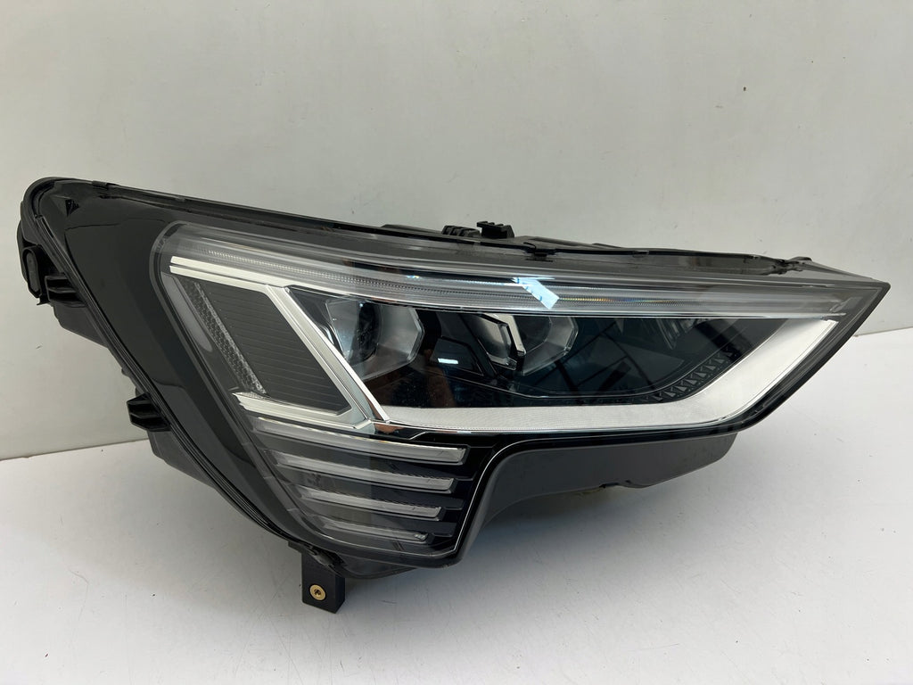 Frontscheinwerfer Audi E-Tron Etron 4KE941040 LED Rechts Scheinwerfer Headlight