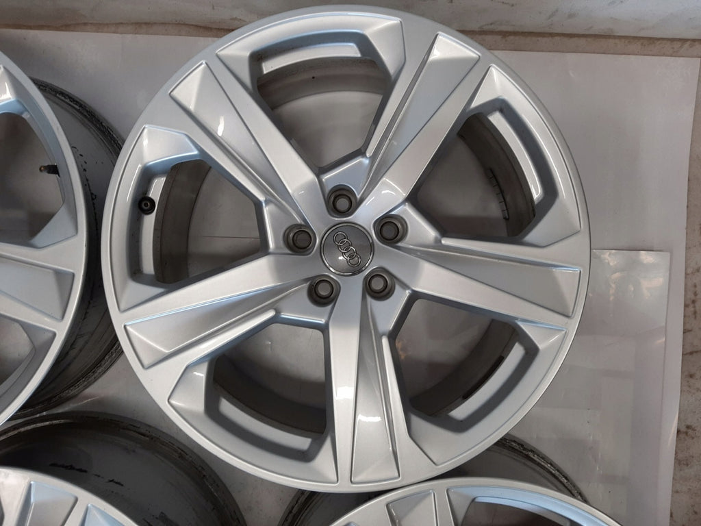 4x Alufelge 19 Zoll 8.0" 5x112 27ET Glanz Silber 4K8601025J Audi A6 C8 Allroad FEL8282643390bi