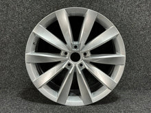 Load image into Gallery viewer, 1x Alufelge 19 Zoll 3G8601025C VW Arteon Rim Wheel FEL4078121636te