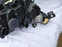 Load image into Gallery viewer, Frontscheinwerfer VW Golf VIII 5H1941005B LED Ein Stück (Rechts oder Links) SCH2336431257ci