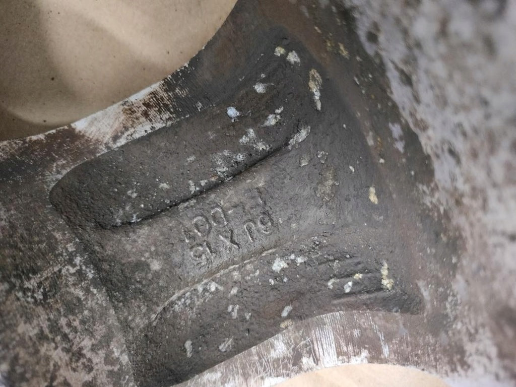 1x Alufelge 15 Zoll 6.0" 5x114.3 529103A710 Hyundai Trajet Rim Wheel FEL5728888243ab