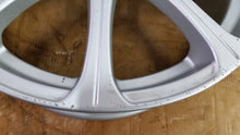 Laden Sie das Bild in den Galerie-Viewer, 1x Alufelge 18 Zoll 7.5&quot; 5x100 Subaru Avensis Rim Wheel