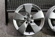 Laden Sie das Bild in den Galerie-Viewer, 4x Alufelge 17 Zoll 7.0" 5x112 47ET Glanz Silber 8S0601025J- Audi Tt Rim Wheel FEL4113746042aq