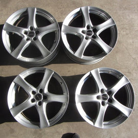 4x Alufelge 18 Zoll 8.0