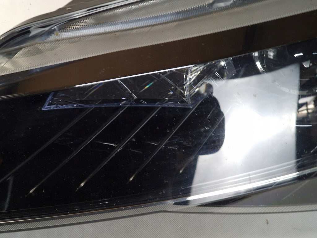 Frontscheinwerfer Skoda Superb III 3V1941015B Xenon Links Scheinwerfer Headlight