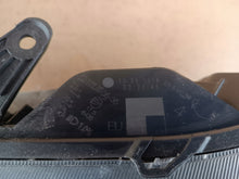 Laden Sie das Bild in den Galerie-Viewer, Frontscheinwerfer Toyota Avensis LED Ein Stück (Rechts oder Links) Headlight SCH2760565023yz