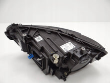 Laden Sie das Bild in den Galerie-Viewer, Frontscheinwerfer Mercedes-Benz Cla A1189067001 LED Rechts Headlight SCH9756800637uj