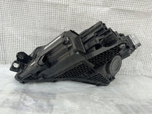 Laden Sie das Bild in den Galerie-Viewer, Frontscheinwerfer Skoda Superb III 3V1941016C Full LED Rechts Headlight