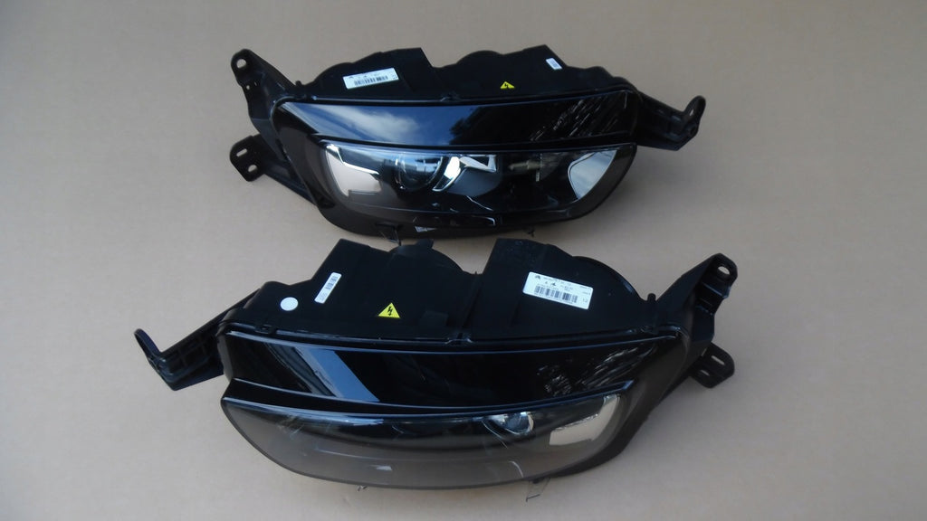 Frontscheinwerfer Citroën C4 Picasso II 9675975080 Xenon Rechts Headlight