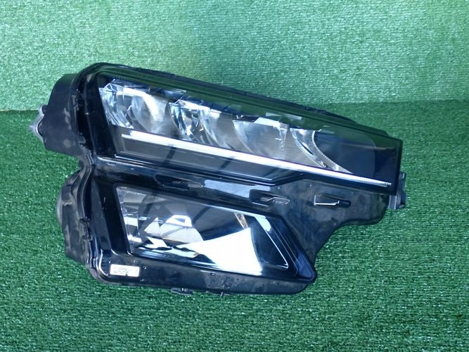 Frontscheinwerfer Skoda Karoq 57B941010 Full LED Rechts Scheinwerfer Headlight SCH9390444736wx