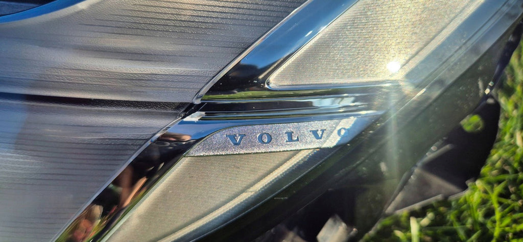 Frontscheinwerfer Volvo S90 II V90 32404739 LED Ein Stück (Rechts oder Links) SCH8858242404ew