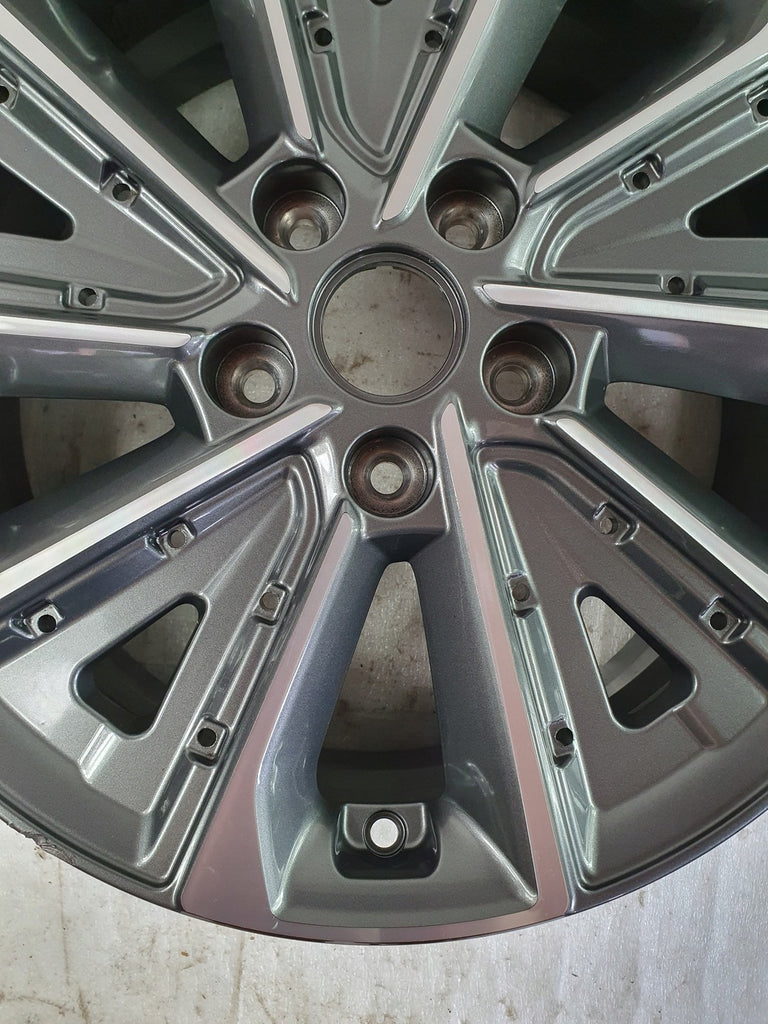 1x Alufelge 17 Zoll 7.0" 5x114.3 50ET 52910, J2000 Kia Optima Soul Rim Wheel