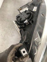 Laden Sie das Bild in den Galerie-Viewer, Frontscheinwerfer BMW 1 F21 F20 722967707 Links Scheinwerfer Headlight SCH8191861550is