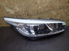 Load image into Gallery viewer, Frontscheinwerfer Kia Ceed R00962249 LED Rechts Scheinwerfer Headlight