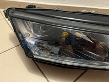 Laden Sie das Bild in den Galerie-Viewer, Frontscheinwerfer Skoda Octavia IV 5E4941016A LED Rechts Scheinwerfer Headlight SCH9601361379mw