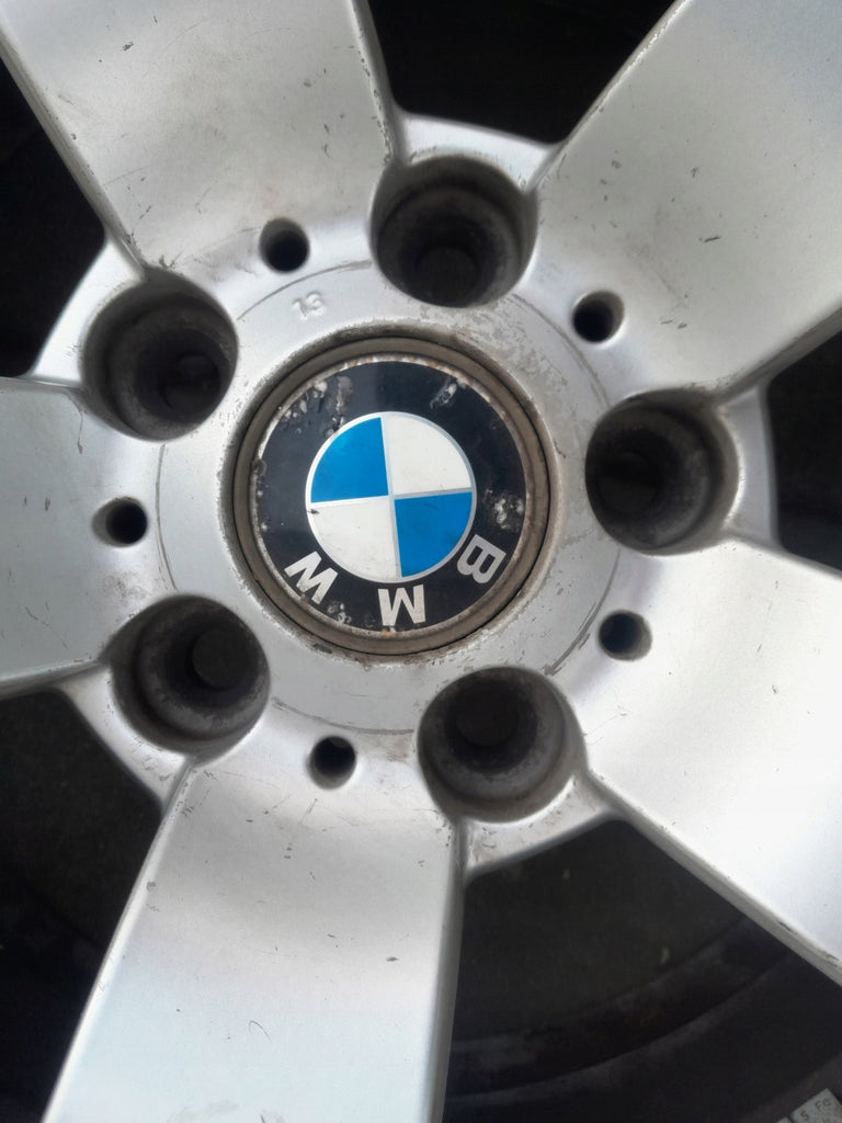 1x Alufelge 17 Zoll 8.0" 5x120 20ET Glanz Schwarz 6760615 BMW 5 E60 E61 FEL7539278201uz