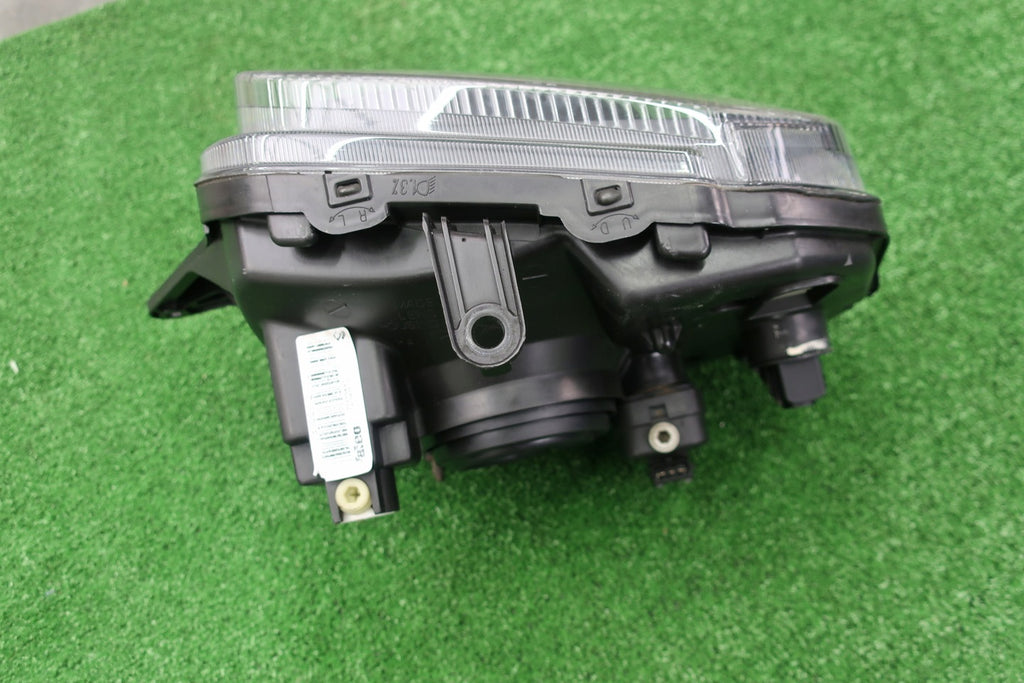 Frontscheinwerfer Suzuki Jimny 35100-82A30 Rechts Scheinwerfer Headlight